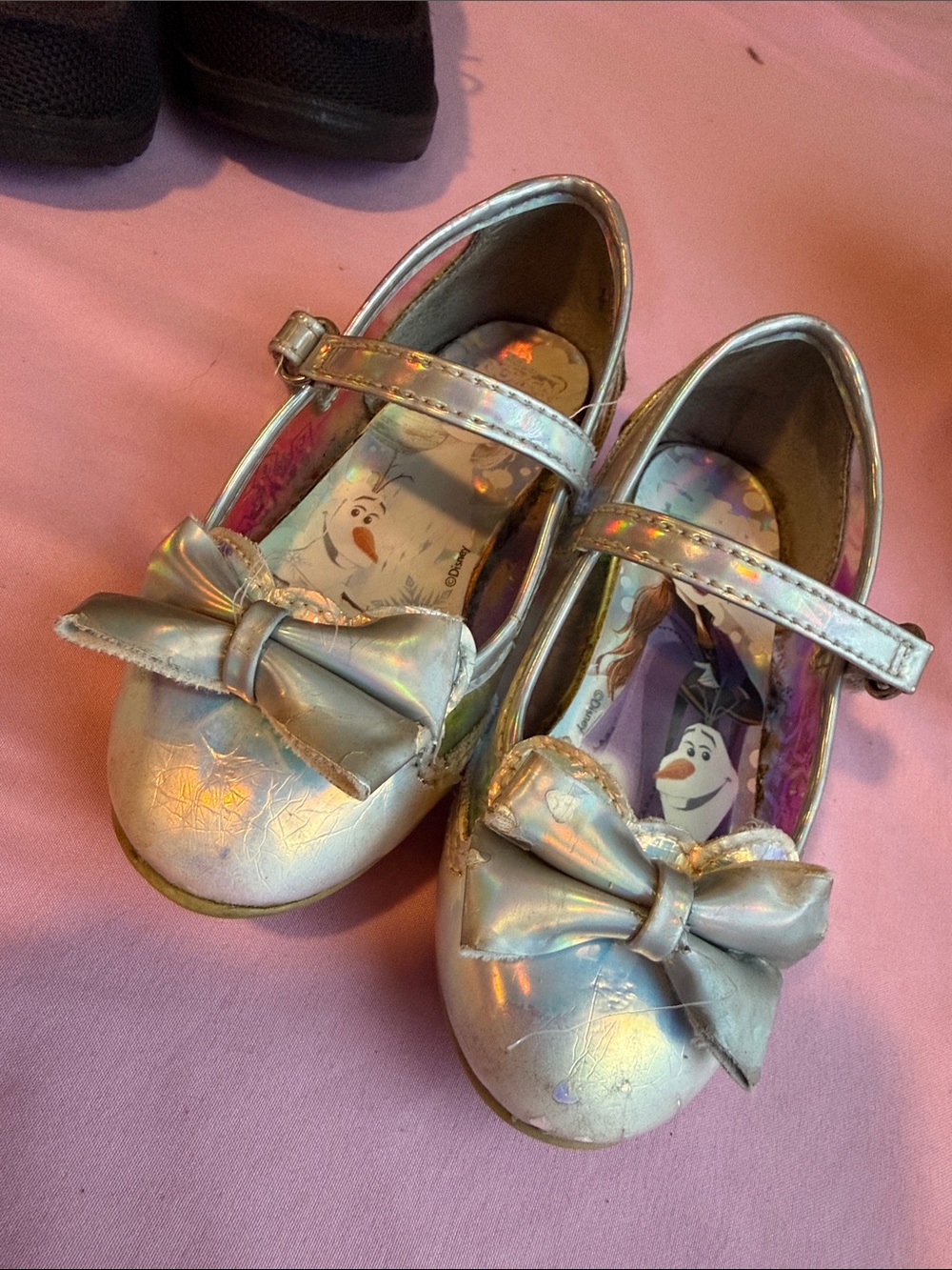 Holographic Silver Bow Mary Jane Shoes with Frozen Insole